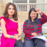 Parull Chaudhry Instagram - फैन्स हुमसे पूछते हैं…हमे ही नही पता 😂 देख लो क्रिएटिव्स का क्रिएटिव बिहेवियर @aakanshashukla0803 😂 Ab toh bata do kya hoga aage?? #reels #reelsinstagram #reelsindia #funnyvideos #trending #kuchnakaho