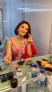 Parull Chaudhry Instagram - 2 years of #bhagyalakshmi 

#grateful for the wonderful team and Oberoi mansion ki evil bua  #karishmaoberoi 

Jab tak na rulaya Lakshmi ko tab tak kaise jeetungi aapka dil 😈 thank you for all the hatred. 

@aishwarya_khare ❤️😂

A character that will always remain close to my heart. 

And thank you to all you fans, each and everyone of you for loving this beautiful show.