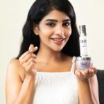 Pavithra Lakshmi Instagram - Showing my love to @olayindia Niacinamide Range that consists of both serum & cream 🤌🏻 This range has 99% Pure Niacinamide & targets 7 signs of uneven skin tone like: 👉🏻 Pores 👉🏻 Dark spots 👉🏻 Acne marks 👉🏻 Dryness 👉🏻 Dullness 👉🏻 Rough skin texture Also price drop alert 🚨 The have slashed their prices from 1699 to 899/- each so definitely check it out 🙌🏻 #Ad #OlayNiacinamideRange #OlayNiacinamide #Serum #Cream #OlayIndia #Niacinamide #AmPm #Regimen #Routine