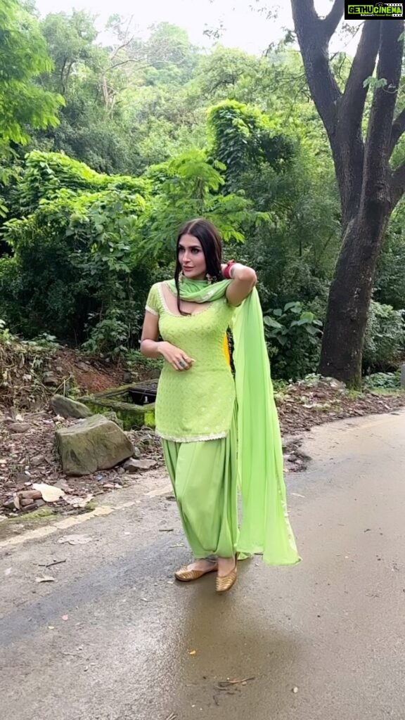 Pavitra Punia Instagram - 🏕️ #pavitraapuniya #fashion #style #glam #reels #reelsindia