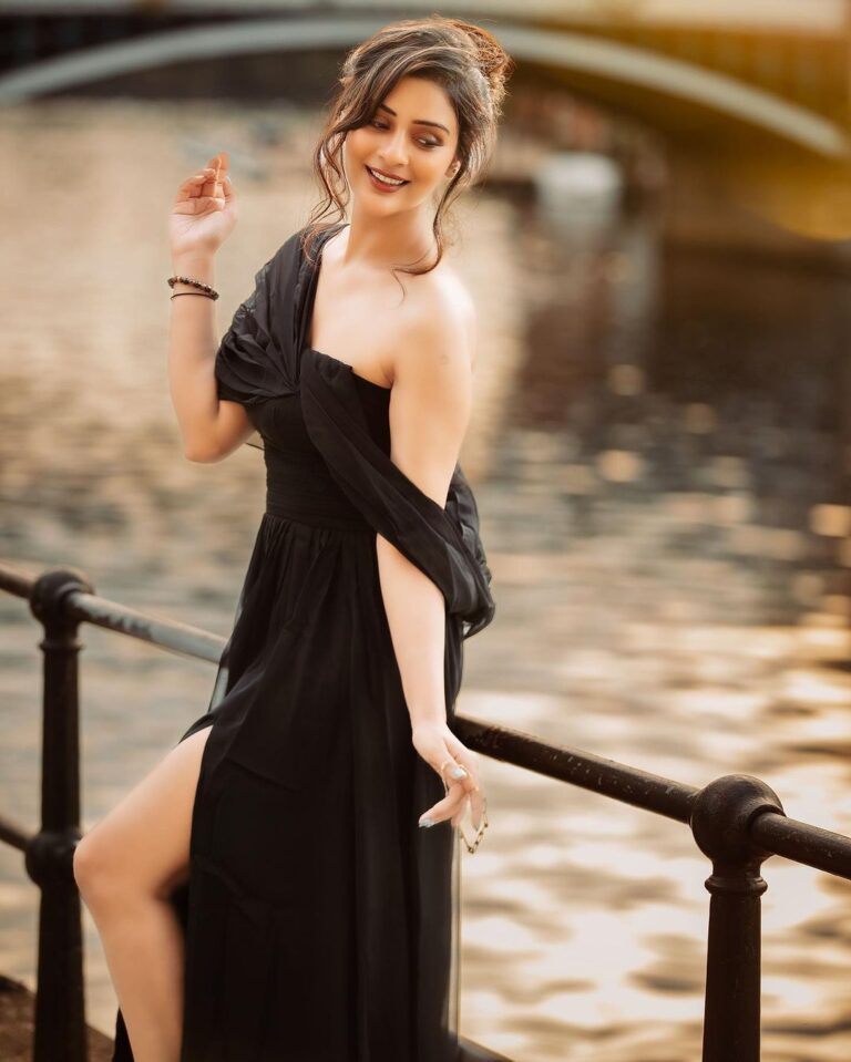 Payal Rajput Instagram - Let the black dress do the talking 🖤 Captured by @bosskgx 📸 Outfit by - @purvisethiacouture Styled by - @styleitupwithraavi @littlepuffsofhappiness 👗 Hairdo @preetchatha00 Mua @ishan_makeover