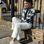 Payal Rajput Instagram - Blue skies 🩵 ☁️ ☁️ ☁️ P.c @neha.parmar_ 📸 London Uk