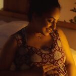 Pearle Maaney Instagram – Blessings come in different forms…. Some blessings Grow inside you… some continue to Grow with You… be grateful ❤️
.
🎥 @pearle_productions @fah__me