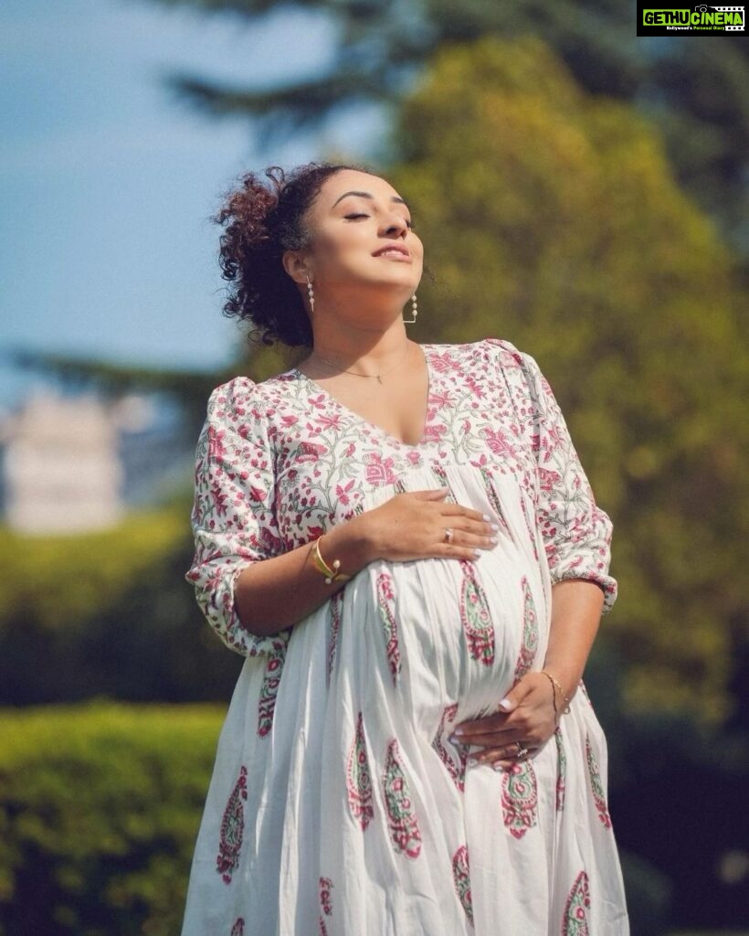 Pearle Maaney Instagram - A Tiny Sunshine Growing Within 🌞
