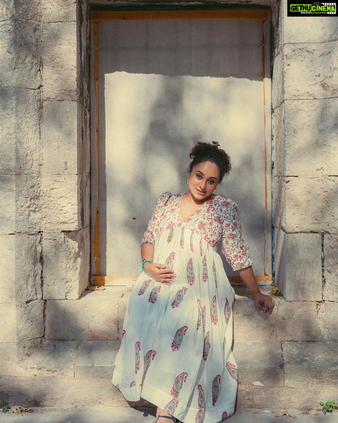 Pearle Maaney Instagram - A Tiny Sunshine Growing Within 🌞