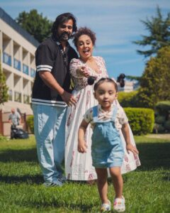 Pearle Maaney Instagram - Me running away from my responsibilities be like 🏃‍♀️ 😜😂
.
Travel Partner @fortunetours 
Click @pearle_productions