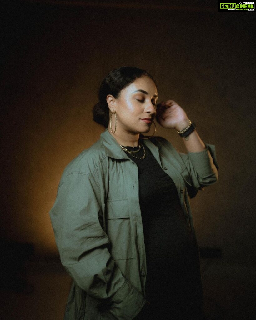 Perly Many Actress Pearle Maaney HD Instagram Photos and Wallpapers August 2023 ...