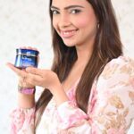 Pooja Banerjee Instagram – Hey there, fellow new mums! 🌸 Are postpartum skin struggles getting you down? I’ve got the perfect solution: Bio-essence’s Bio-VLift Face Lifting Cream – my absolute skin savior! Get ready to embrace firm, lifted, and supple skin in just 10 minutes!
Believe me, it’s like magic in a jar! I took the Bio VLift challenge and the results blew me away! You’ve got to try it too. #greatfreedomfestival #amazongreatfreedomsale #momblogger #skincareroutine #postpartumtips #postpartumskincare #indianmoms #amazonbeauty #amazonbeautysale #beautyonamazon #amazonbeautyexpert #amazonfinds #thebeautysale #skincare #amazonfinds #luxurybeauty #glowup #amazonbeautyfilter #newmoms #faceliftingchallenge #bioessenceIN #postpregnancyskincare #momstagram #motherhood #momstruggles
