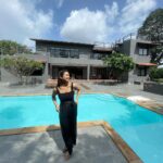Pooja Banerjee Instagram - Basked in the Sun right before the monsoons hit the western coast… quite literally actually, moments after clicking these pictures I experienced the first rains of this season @el_parque_alibagh … and wait this is not an Ad… this is my humble thanks to @dipikablacklist for making our stay so comfortable so memorable… enjoyed every moment over there… my video coming soon to show you all a few glimpses from our holiday home… love you Dipika and Shaina ❤️ 📸- @sandeepsejwal have a happy Sunday ❤️ #PoojaBanerjii #Holiday #vacation #holidayhome #alibaugh Alibaugh