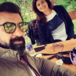 Pooja Batra Instagram - My happy space, my love, you are my world, Thnku for being there, Happy birthday love ❤️ . . . #love #care #gratitude #wife #birthday #october #bliss #happybirthday #sunshine #togetherforever #solemate #eternal #joy