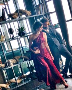 Pooja Batra Instagram - My happy space, my love, you are my world, Thnku for being there, Happy birthday love ❤️ 
.
.
.
#love #care #gratitude #wife #birthday #october #bliss #happybirthday #sunshine #togetherforever #solemate #eternal #joy