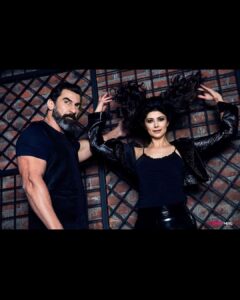 Pooja Batra Instagram - My happy space, my love, you are my world, Thnku for being there, Happy birthday love ❤️ . . . #love #care #gratitude #wife #birthday #october #bliss #happybirthday #sunshine #togetherforever #solemate #eternal #joy