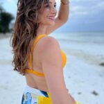 Pooja Batra Instagram - In a glass bottom Kayak in the stunning #IndianOcean at the gorgeous @baladin.zanzibar Thank you @ibra_muddy for ur amazing photography, Drone & Gimble 🎥 #Paje #zanzibar #tanzania #Africa Paje, Zanzibar