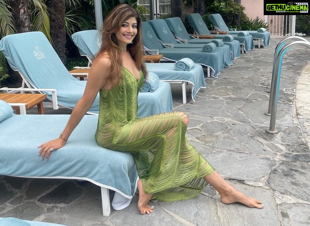 Pooja Batra Instagram - Every Value is an emotional State ~ @tannazirani_ from her 📕 #ificansocanyou Styled by @gabylogrr Los Angeles, California