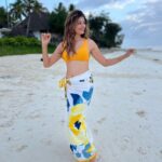 Pooja Batra Instagram - Taking my soul on a journey #africa #paje #zanzibar #zanzibareast #tanzania in the gorgeous @baladin.zanzibar @dbhatnagar @salehakhan10 📸 @ibra_muddy #takingmysoulonajourney @sktoursandsafaris @saffkanji7 Baladin Zanzibar