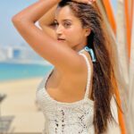 Pooja Bhalekar Instagram – I googled my symptoms… turned out I just needed to go to the beach 😋☀️🌊 Dubai UAE