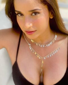 Pooja Bhalekar Instagram - 50% SAVAGE  50% SWEETHEART