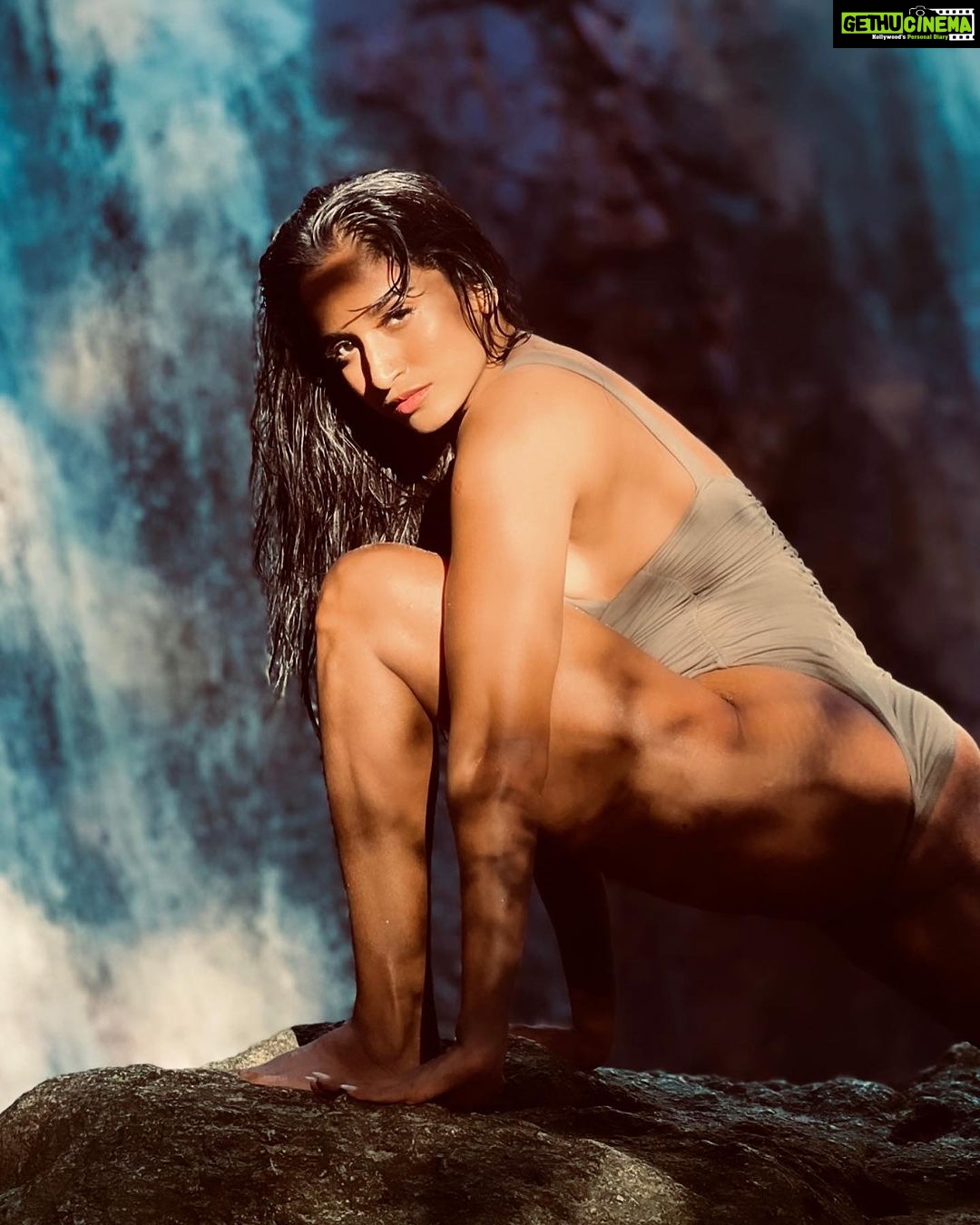 Pooja Bhalekar Instagram - Lost in a concrete jungle but mentally here 🏞️ 🦋