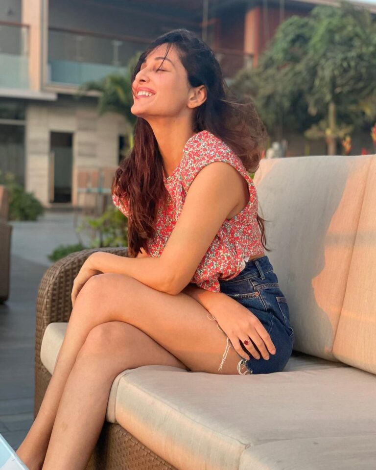 Pooja Chopra Instagram - State of mind 🎈