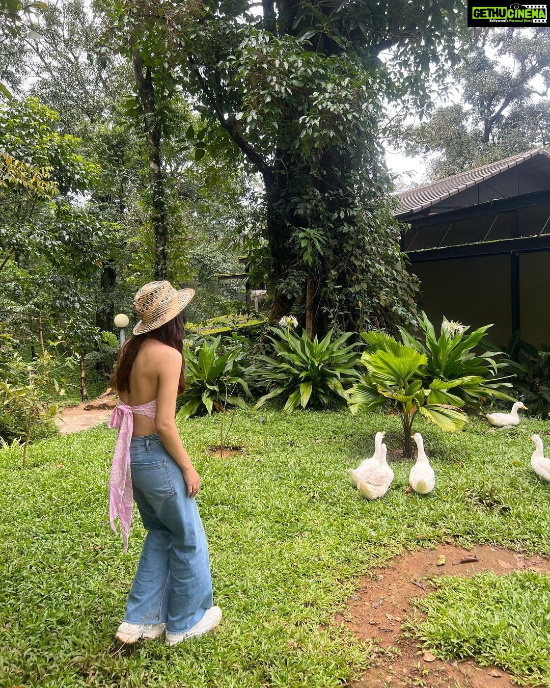 Pooja Chopra Instagram - Moods of Mowgli 🙇🏻♀️🦆🌊🍃💃 Coorg