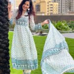 Pooja Chopra Instagram - India’s ethnicity in premium and comfortable fabric @neerusindia celebrating Indianness 🦋 Wishing you all a very Happy Independence Day. Jai Hind 🇮🇳
