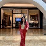 Pooja Chopra Instagram – If I could spend my life in an outfit guess I would choose this one ✨ don’t ask me y… I really loved how I felt n looked in this one @houseofsangai 🙌 @stylebyesh my love thank u 🫶🏻 Dubai UAE