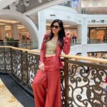 Pooja Chopra Instagram – If I could spend my life in an outfit guess I would choose this one ✨ don’t ask me y… I really loved how I felt n looked in this one @houseofsangai 🙌 @stylebyesh my love thank u 🫶🏻 Dubai UAE