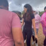 Pooja Chopra Instagram – What an absolutely amazing morning with the Champion himself @afrozshah_ & the gorgeous Femina Miss India finalists. I was here for the Sea clean drive but before heading into the sea we were greeted by unexpected showers where we simply made the most of it n danced right on the beach in the rain. Couldn’t have been better 🎈 n well.. the rainbow… t’was a cherry on the top 🌈💃🌧

@missindiaorg @afrozshah_ 

#actofgoodness #missindia #seacleandrive #beachcleaning #saynotoplastic Varsova Beach