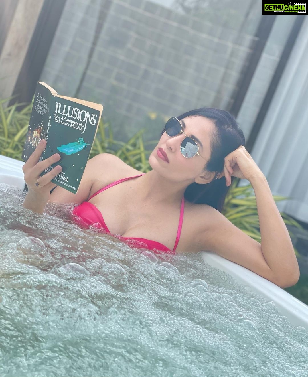 Pooja Chopra Instagram - Blissful mornings like these.. ๐ถ . . . . . . . #morningvibes #readingtime #music #metime #relax #rejuvinate #viveda #wellness #calm #zen #bliss Styled by - @tanisha_agrwal Outfit - @angelcroshet_swimwear Assisted by - @_anishabait_