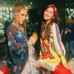 Pooja Chopra Instagram - Sugar n’ Spice n everything nice in & for @priakataariapuri ‘s Caftans & Cocktails.. worlds first ever social-fashion NFT event 🍭 . . . . . @stregismumbai @k1ngnosh #priakataariapuri #pkpkaftanqueen #bythemekong #stregismumbai #worldsfirstsocialfashionnftevebt #nftevent #pkpnftevent #priakatariapurinft #caftan&coctailsnftclub #event #night #colours #nightlife #party #fun #mumbai #nft The St. Regis Mumbai