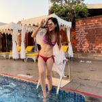 Pooja Chopra Instagram - Vibes 🤍 . . . . . #saturdayvibes #saturdaze #lazyweekend #weekendgetaway #poolvibes #bikinilife #bikiniseason #happychild #smilingqueen #sunrise #bikinifitness #fitness #fitnessmotivation #nofilter #cute #happy #photooftheday 🎈
