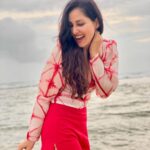 Pooja Chopra Instagram – #sunsetsarelife 🌊 Goa