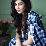 Pooja Chopra Instagram - I’m bad with words.. I hope you’re good at reading the eyes 📸 @sonalsinghphotography 🧥 - @beecallin Styled by @stylistayushbafna  Hair & Make up - @anjalijames_makeupartist Accessories- @tanmatra_artvi Assisted by - @rajveer.singh.rawat