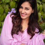 Pooja Chopra Instagram - Good morning peoplezz 🌸🌈💜 . . . . . . #happyisashappydoes #happygirlsaretheprettiest #morninghappy #startonahappynote #weekendmood #gettingintotheweekendlike #loveyourselffirst #spreadsmiles #bekindtoyourself #haveanamazingday 🎈