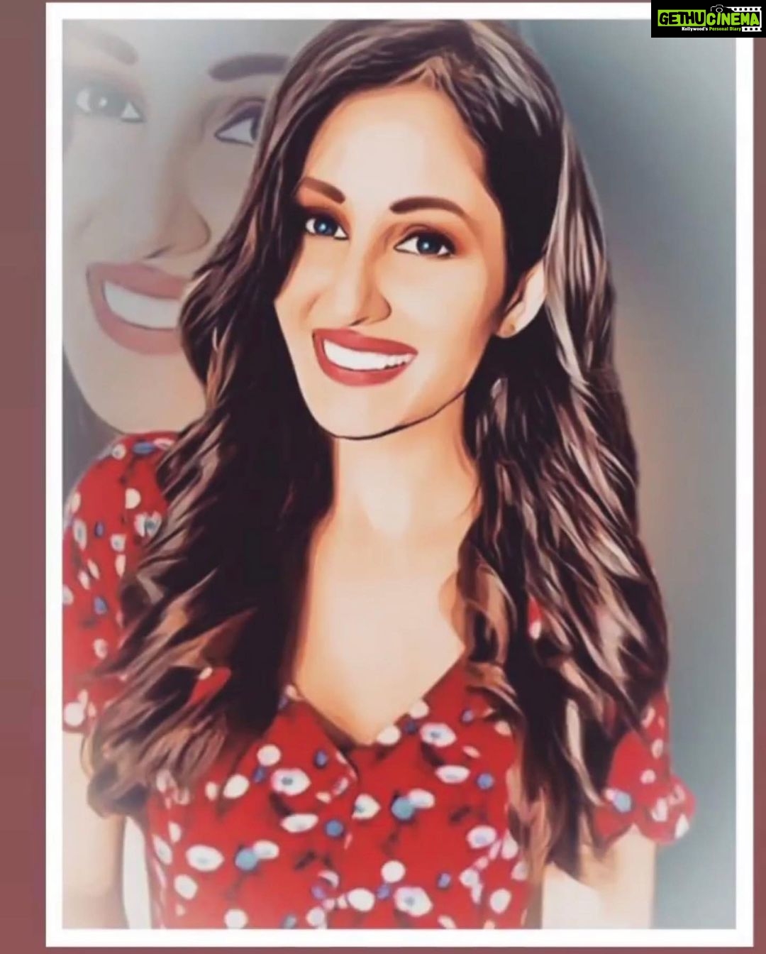 Pooja Chopra Instagram - Thank u family u remembered my special day. It’s definitely been an experience. Thank you for making it a good one. Now this is the time I ask for my gift 🎉 so here’s what I want you to do: donate plasma if you’re eligible, get vaccinated on priority, take all precautions necessary n keep yourself safe & most importantly help those in need #thatsmygift 💁🏻♀️ with me ??