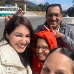 Pooja Chopra Instagram - This is us.. #mysunshinefamily_ 🌻 Bhutan འབྲུག་རྒྱལ་ཁབ་