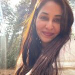 Pooja Chopra Instagram - This is us.. #mysunshinefamily_ 🌻 Bhutan འབྲུག་རྒྱལ་ཁབ་