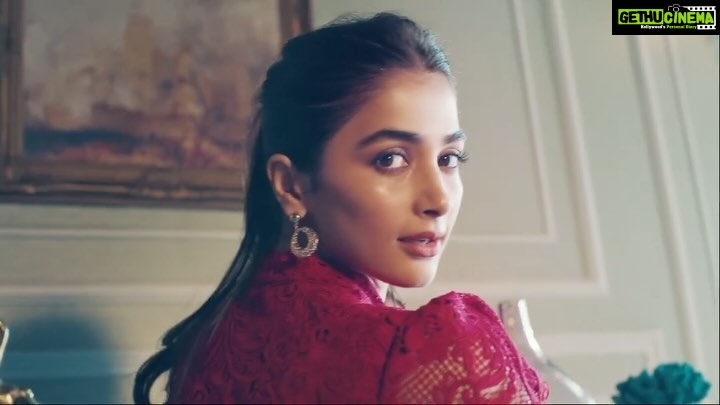 Pooja Hegde Instagram - ✨A Time For Glamour✨ Introducing our latest Autumn Winter ‘23 Collection~ perfectly capturing the essence of the season’s celebrations. From timeless ombre hues to standout details, be inspired by vintage florals, sparkling sequins and plenty of ruffles that add a touch of glamour to your winter wardrobe. Embrace our fresh take on statement pieces and reinvigorate the way you dress. Visit your nearest store or online (link in bio) to shop our new collection. . . . . Production House - @ikp.insta Director - @denzilmachado Producer - @ikp.insta DOP- @satchith_paulose Photography: @rahuljhangiani Associate Producer: @keyurlakhani #AUTUMNWINTER2023 #ATIMEFORGLAMOUR #FOREVERNEWAW23 #POOJAHEGDEXFOREVERNEW #AW23