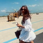 Pooja Hegde Instagram - Fly me to the moon…. stars… Jupiter and mars 🎵🌈🌙 #mess #wanderlust #onwardsandupwards