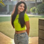 Pooja Sawant Instagram - Me in my happy zone as a morning person 🤭♥️😅 Good morning world 🌸