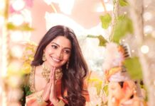 Pooja Sawant Instagram - बाप्पा येतोय ♥️😘 Location @kalasystudios Photography @niraj_sarda Video @thefilmerab Makeup and Hair @sheetalpalsande Saree @saudamini_g Blouse @nishfash_design_studio Decor @decorbyketan