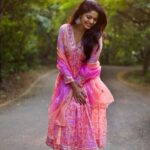 Pooja Sawant Instagram - In love with festival vibes 🌸💕 Outfit by @naari_collections Pictures by @potraits_by_nk_photography