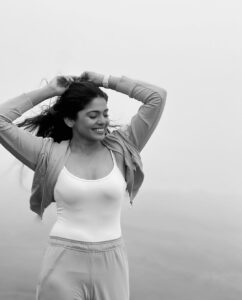 Pooja Sawant Instagram - On this world smile day .. sharing smiles which never made it to the gram 📸 
Don’t forget to smile today and forever 🧿♥️