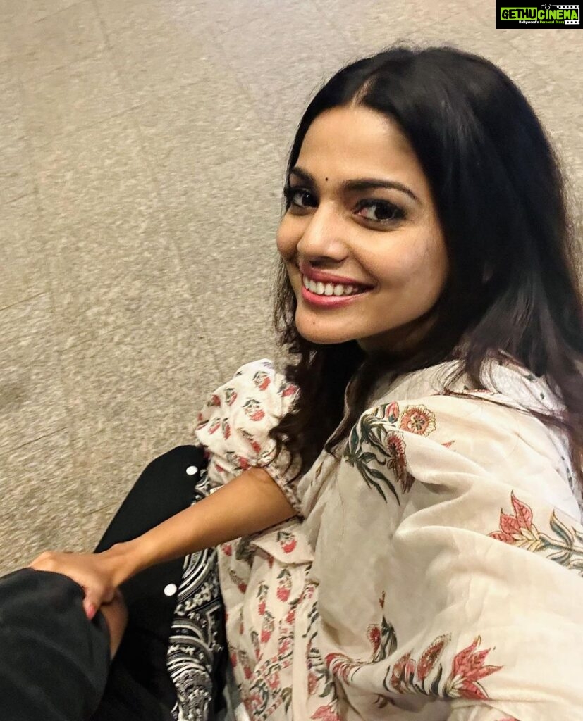 Pooja Sawant Instagram - On this world smile day .. sharing smiles which never made it to the gram 📸 Don’t forget to smile today and forever 🧿♥️