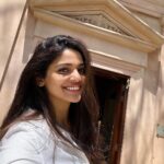 Pooja Sawant Instagram - On this world smile day .. sharing smiles which never made it to the gram 📸 Don’t forget to smile today and forever 🧿♥️