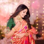 Pooja Sawant Instagram - 🌸🌸🌸 Location @kalasystudios Photography @niraj_sarda Video @thefilmerab Makeup and Hair @sheetalpalsande Saree @saudamini_g Blouse @nishfash_design_studio Decor @decorbyketan
