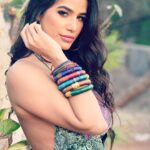 Poonam Pandey Instagram - You will never grow if you have to mourn every leaf that falls. . . #poonampandey #poonampandeyreal #quotes #quoteoftheday #beautiful #picture #nature #love #poonampandeyfans #poonampandeyfan❤️💋🔥🔥 #ppfans