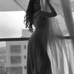 Poonam Pandey Instagram – Few BTS shots!
.
.
.
.
.
.

.shot by: @sunny_makeup_artist 
#poonampandey #bts #photography #photooftheday #fun #balcony #blackandwhite