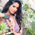 Poonam Pandey Instagram - You will never grow if you have to mourn every leaf that falls. . . #poonampandey #poonampandeyreal #quotes #quoteoftheday #beautiful #picture #nature #love #poonampandeyfans #poonampandeyfan❤️💋🔥🔥 #ppfans