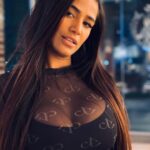 Poonam Pandey Instagram - Make ya soul smile. . . . #poonampandey #pictures #picoftheday #candid #photos #coffee